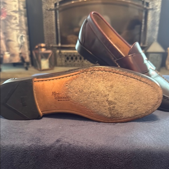 Classic Brown Allen Edmonds Cordovon Leather Loafers - Picture 3 of 4